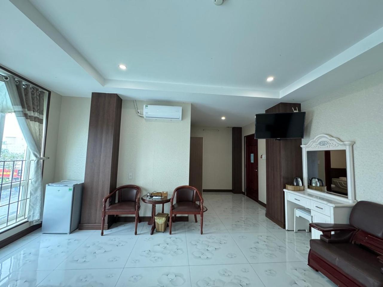 Thanh Dat Hotel Bac Lieu Exterior foto